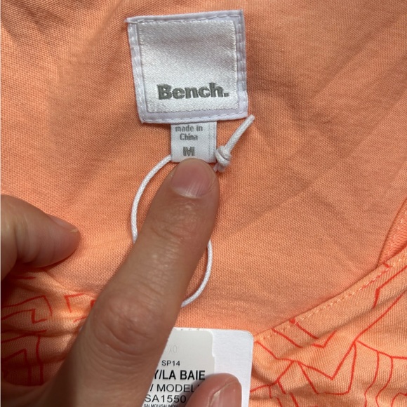 Bench dress - Picture 8 of 9